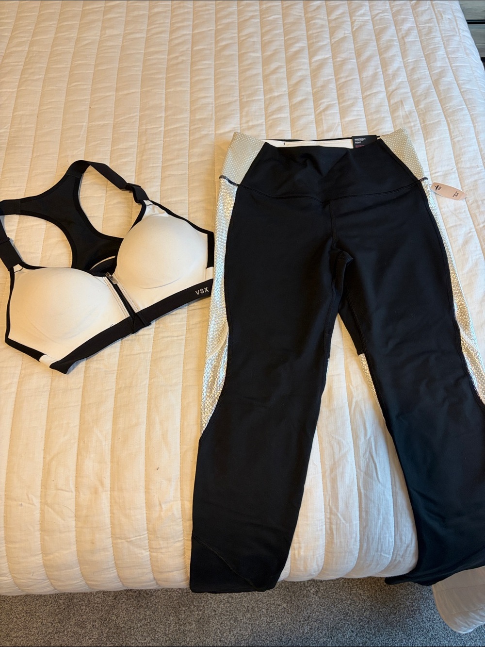 Victoria's Secret Black & Cream High-Impact Sports Bra and Black Leggings Set